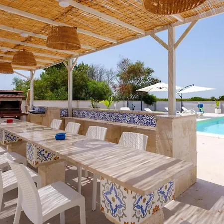 Chiara Villa